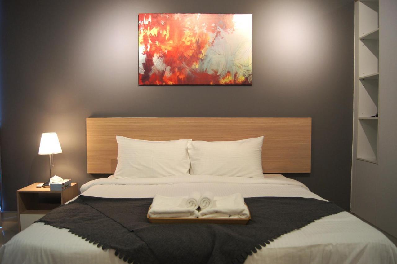 Twin Galaxy Suites By Iconic Bliss Johor Bahru Exteriör bild