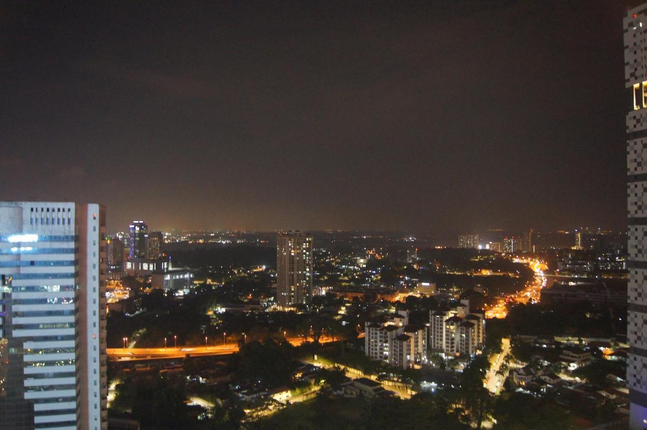 Twin Galaxy Suites By Iconic Bliss Johor Bahru Exteriör bild